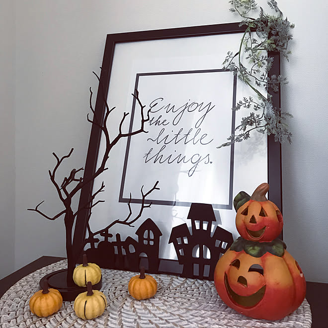 ハロウィン/ホワイト/100均/グレーインテリア/シンプルモノトーン...などのインテリア実例 - 2019-09-20 14:05:49