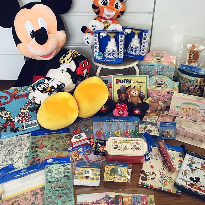 部屋じゃなくてごめんなさい チャンドゥ ミッキー ぬいぐるみ 購入品 などのインテリア実例 19 04 14 08 43 11 Roomclip ルームクリップ 部屋じゃなくてごめんなさい チャンドゥ ミッキー ぬいぐるみ 購入品 などのインテリア実例 19 04 14 08 43 11 Roomclip ルームクリップ