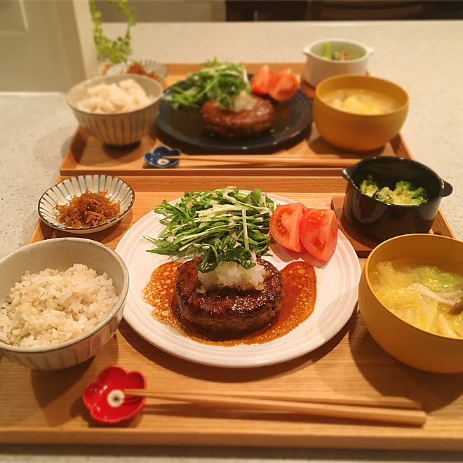 夫婦ごはん 無印良品のトレー マンション暮らし ニトリの食器 無印良品 などのインテリア実例 02 23 22 44 58 Roomclip ルームクリップ