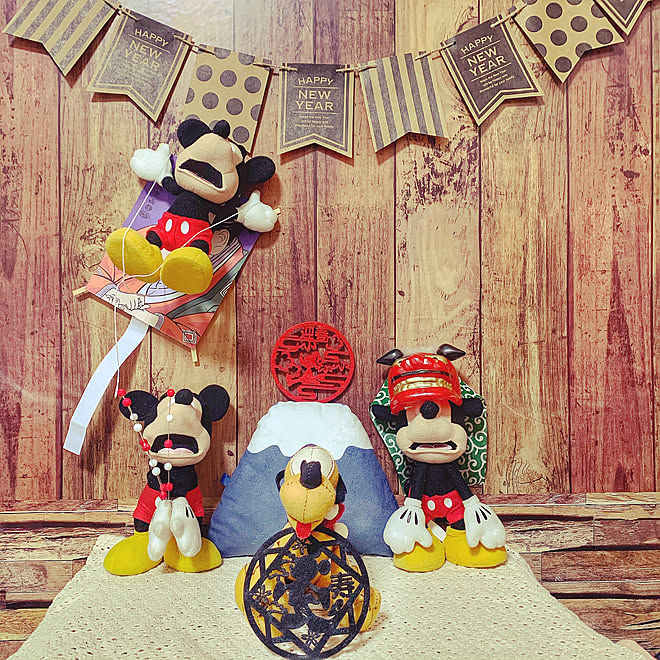 正月飾り ミッキーマウス ディズニーグッズ Rc千葉支部 ディズニー大好き などのインテリア実例 01 11 22 53 58 Roomclip ルームクリップ