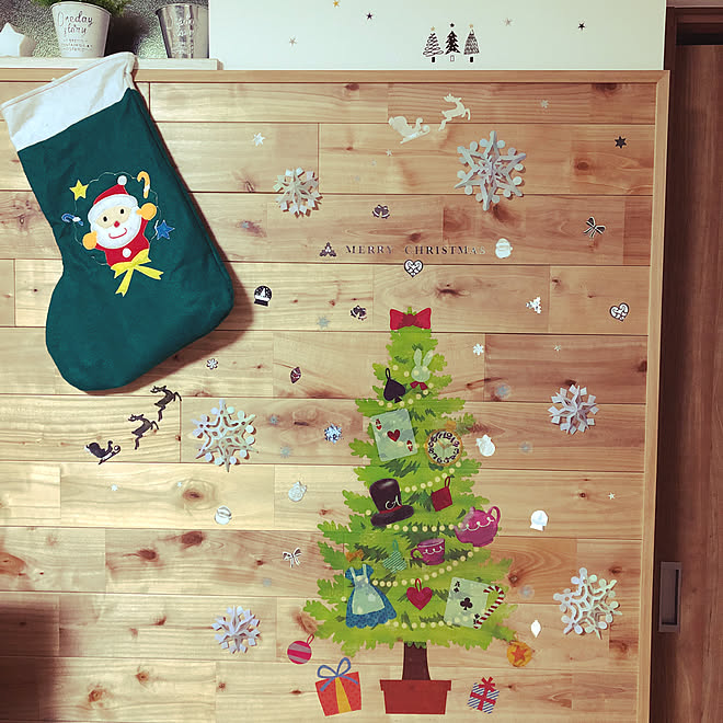 壁 天井 ウォールステッカー クリスマス 連投すいません セリア などのインテリア実例 18 11 16 23 27 40 Roomclip ルームクリップ 壁 天井 ウォールステッカー クリスマス 連投すいません セリア などのインテリア実例 18 11 16 23 27 40 Roomclip ルームクリップ