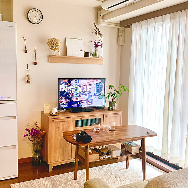 観葉植物/壁に穴をあけたくない/壁に取り付けれる棚/壁に付けられる家具/物干し竿DIY&hellip;などのインテリア実例 20200901