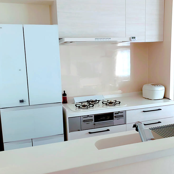 キッチン Ii型キッチン セパレートキッチン ひろまるコンロ 冷蔵庫 などのインテリア実例 19 01 30 21 24 21 Roomclip ルームクリップ