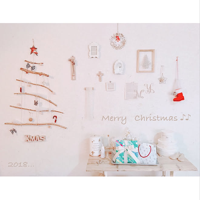 ウォールツリー クリスマスプレゼント サンタさんからのお手紙 クリスマス いつもいいねやコメありがとうございます などのインテリア実例 18 12 24 10 00 24 Roomclip ルームクリップ ウォールツリー クリスマスプレゼント サンタさんからのお手紙 クリスマス いつもいいねやコメありがとうございます などのインテリア実例 18 12 24 10 00 24 Roomclip ルームクリップ