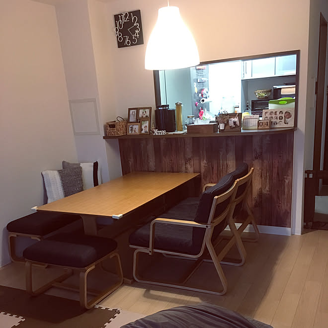 リビング 赤ちゃんのいる生活 ソファダイニング Diy セリア などのインテリア実例 18 12 14 30 47 Roomclip ルームクリップ