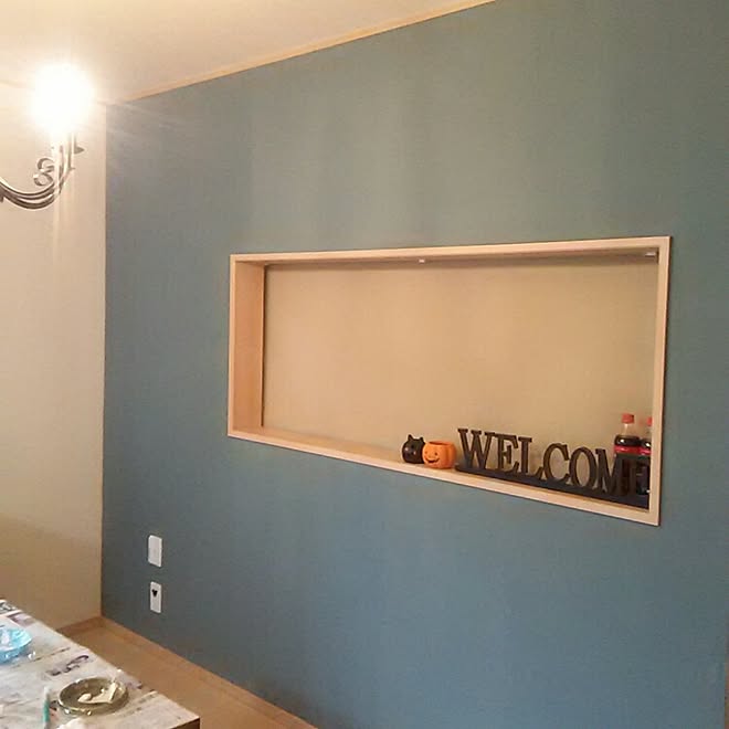 リビング 一面だけ 壁紙ペンキ塗り Diy シャンデリア などのインテリア実例 15 09 26 23 01 15 Roomclip ルームクリップ リビング 一面だけ 壁紙ペンキ塗り Diy シャンデリア などのインテリア実例 15 09 26 23 01 15 Roomclip ルームクリップ