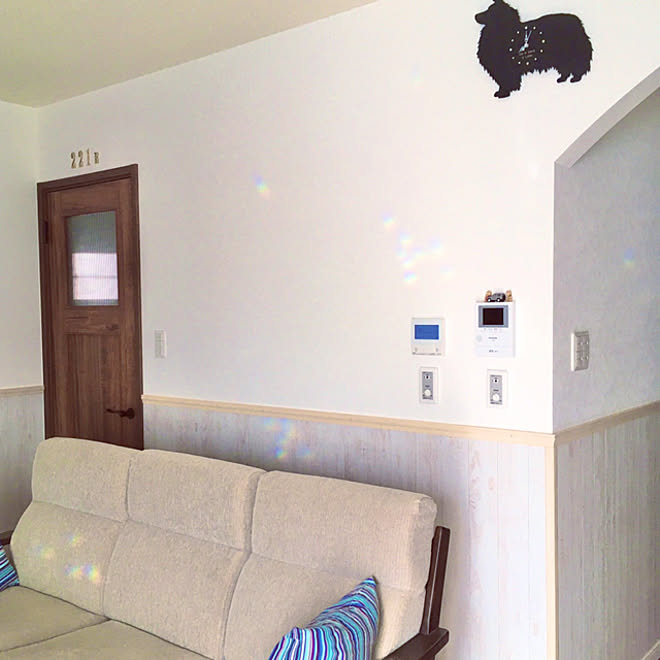 犬の壁体当たり傷対策 腰壁 犬 犬と暮らす家 Lixil などのインテリア実例 09 30 23 47 36 Roomclip ルームクリップ 犬の壁体当たり傷対策 腰壁 犬 犬と暮らす家 Lixil などのインテリア実例 09 30 23 47 36 Roomclip ルームクリップ