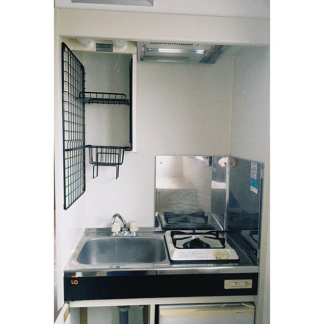 ミニキッチン ミニキッチンでも諦めない Diy 一人暮らし Diy初心者 などのインテリア実例 05 06 12 06 08 Roomclip ルームクリップ