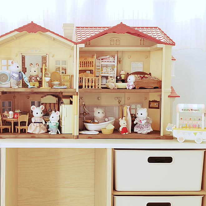 棚/ホワイト/窓辺の風景/シルバニアファミリー/シルバニアのお家♡&hellip;などのインテリア実例 20190521 151843