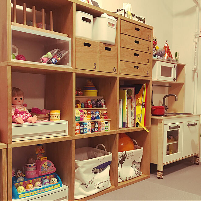 メルちゃん おもちゃ収納 こどもと暮らす 棚のインテリア実例 01 11 00 25 33 Roomclip ルームクリップ