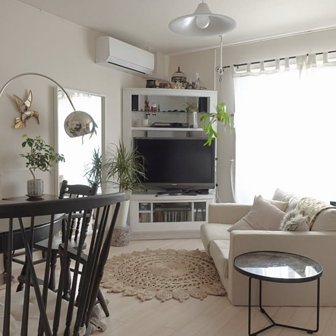 部屋全体 賃貸でも楽しく 賃貸アパート パリのアパルトマンに憧れる 海外インテリアに憧れる などのインテリア実例 11 18 15 45 51 Roomclip ルームクリップ