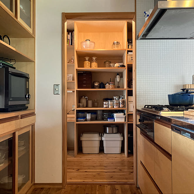 パントリー収納 無印良品 収納 キッチン 食品庫 造作キッチン などのインテリア実例 11 15 10 44 46 Roomclip ルームクリップ パントリー収納 無印良品 収納 キッチン 食品庫 造作キッチン などのインテリア実例 11 15 10 44 46 Roomclip ルームクリップ