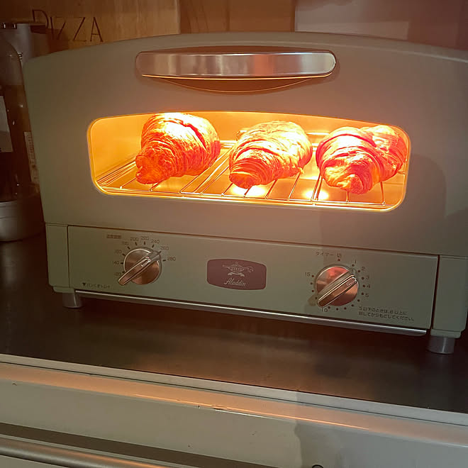 トースター デザイン家電 ふるさと納税返礼品 アラジントースター アラジングラファイトトースター などのインテリア実例 21 09 18 07 41 52 Roomclip ルームクリップ