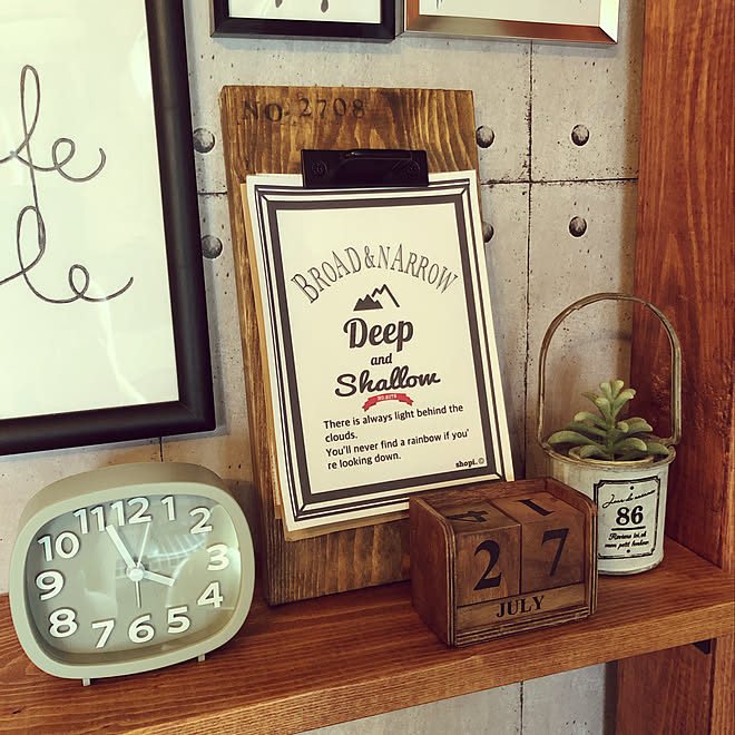 セリアのキューブカレンダー ダイニング ちょい男前風 100均 Diy などのインテリア実例 07 27 16 01 06 Roomclip ルームクリップ