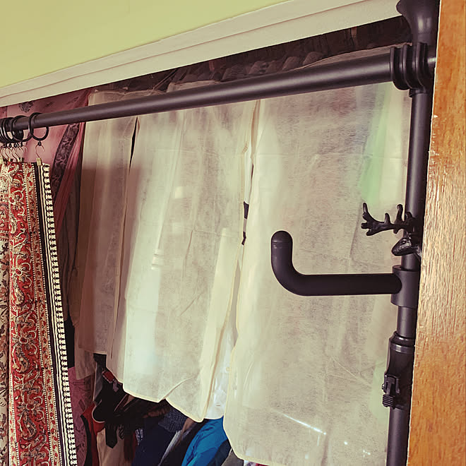 つっぱりカーテンレール 山善収納部 山善 100均 棚のインテリア実例 19 11 09 10 54 14 Roomclip ルームクリップ