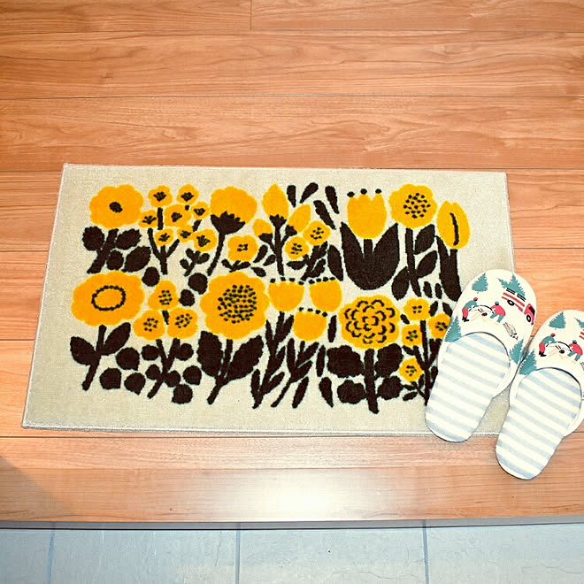 玄関 入り口 マリメッコ 北欧 Marimekko 北欧雑貨 などのインテリア実例 19 11 10 34 12 Roomclip ルームクリップ 玄関 入り口 マリメッコ 北欧 Marimekko 北欧雑貨 などのインテリア実例 19 11 10 34 12 Roomclip ルームクリップ