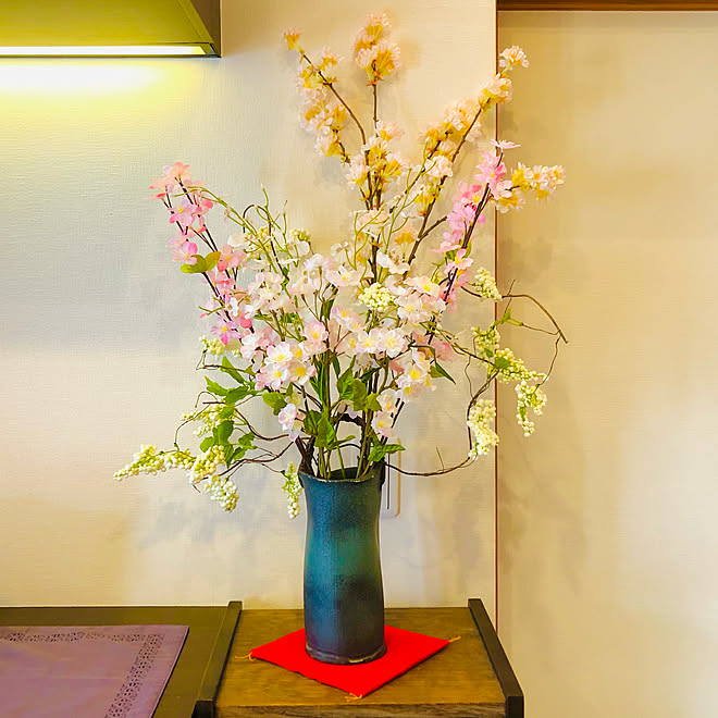 和風 春 桜 フェイクフラワー 玄関ディスプレイ などのインテリア実例 22 03 13 12 56 37 Roomclip ルームクリップ