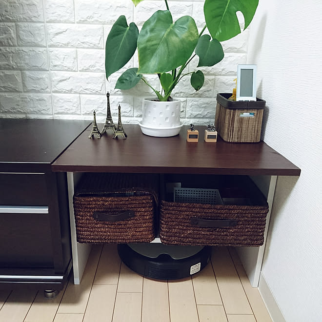 棚 Diy ニトリ ダイノックシート れんがクッションシート などのインテリア実例 17 12 25 23 57 39 Roomclip ルームクリップ