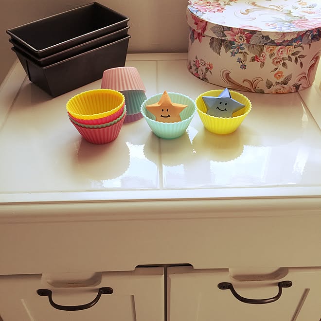 キッチン クラフトボックス ディノス ゴミ箱 カップケーキのカップ などのインテリア実例 15 05 10 15 09 18 Roomclip ルームクリップ