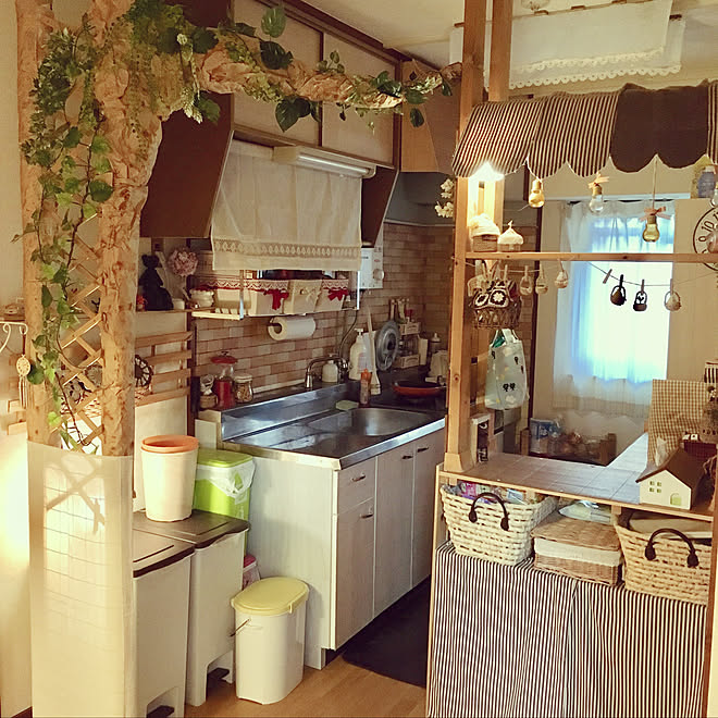 キッチン/キッチンはママの部屋/ジブリの森のイメージ♡/なぞのポール木に変身！/団地でも諦めない！...などの