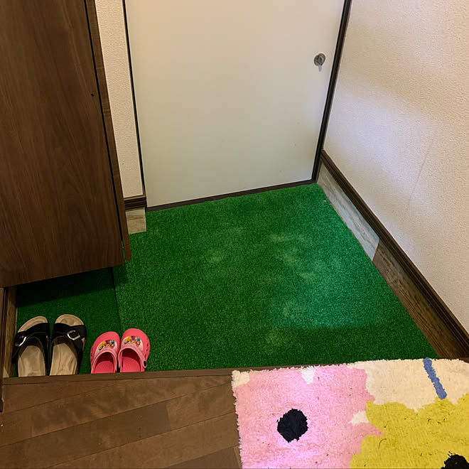 芝生シート ホーマック 玄関 入り口のインテリア実例 19 06 04 19 34 44 Roomclip ルームクリップ 芝生シート ホーマック 玄関 入り口のインテリア実例 19 06 04 19 34 44 Roomclip ルームクリップ