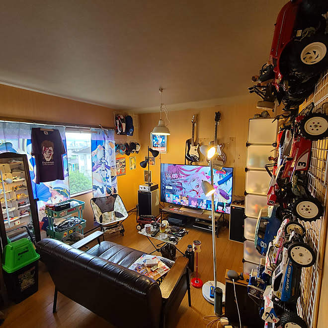 部屋全体 遊び部屋 生活感好き ごちゃごちゃ好き 遊び などのインテリア実例 08 19 15 50 44 Roomclip ルームクリップ