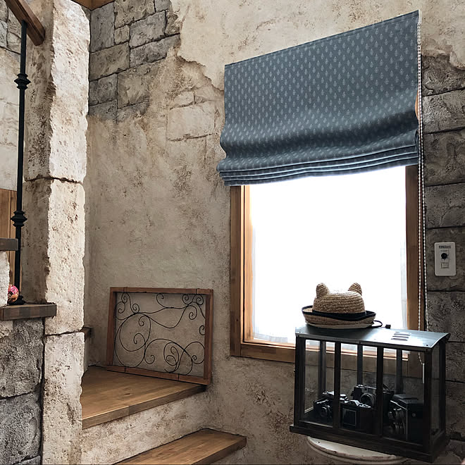 きのことの戦い ペットの名前はきのこ ペット 階段上の扉 階段上 などのインテリア実例 06 24 10 47 56 Roomclip ルームクリップ