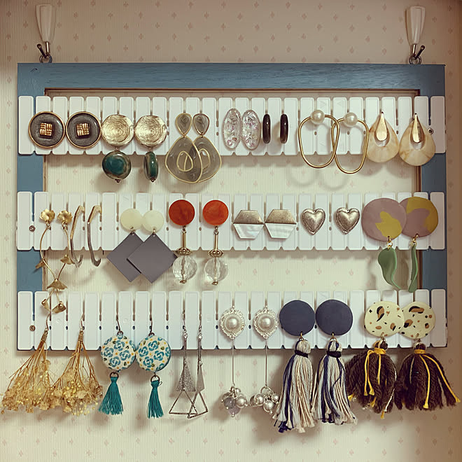 アクセサリー収納 ピアス収納 Diy セリア 100均 などのインテリア実例 21 05 16 15 18 54 Roomclip ルームクリップ