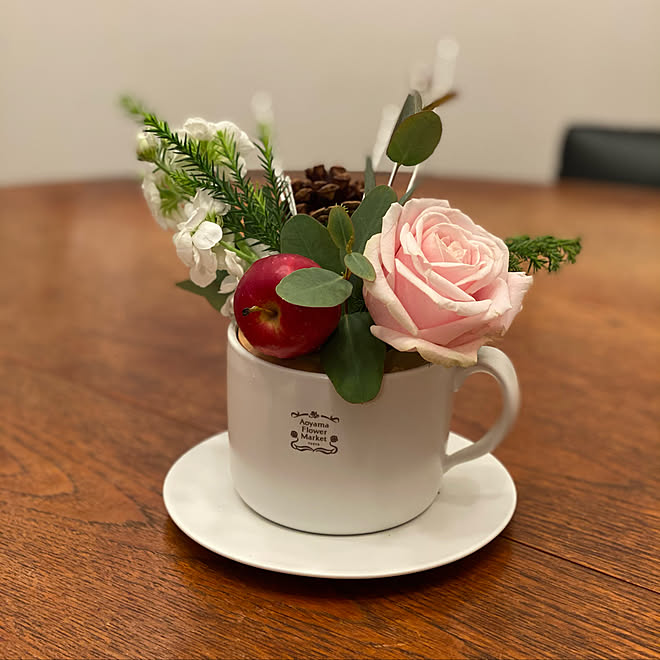 青山フラワーマーケット お花 ダイニングブーケ 机のインテリア実例 12 12 18 33 23 Roomclip ルームクリップ 青山フラワーマーケット お花 ダイニングブーケ 机のインテリア実例 12 12 18 33 23 Roomclip ルームクリップ