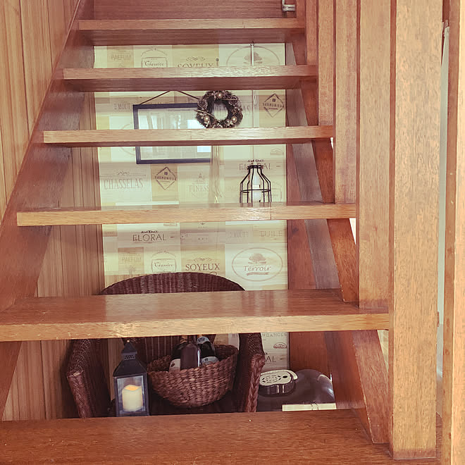 ワイン木箱柄壁紙 ハンドメイド Diy ランタン 玄関 入り口のインテリア実例 08 14 08 05 07 Roomclip ルームクリップ