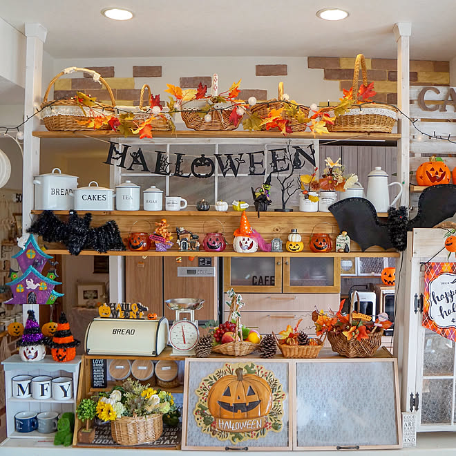 ハロウィン/ハロウィン雑貨/ナチュラルインテリア/セルフリノベーション/ディスプレイコーナー...などのインテリア実例 - 2019-09-20 18:43:07