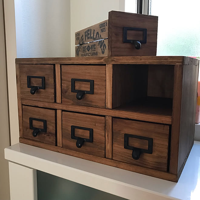 棚 木箱diy 100均 ワトコオイルダークウォルナット 引き出し棚diyのインテリア実例 19 01 15 12 16 32 Roomclip ルームクリップ