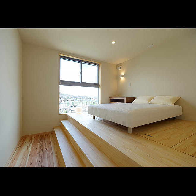 ベッドルーム 小上がり ナチュラル 寝室 ベッド周り などのインテリア実例 19 06 11 13 27 59 Roomclip ルームクリップ ベッドルーム 小上がり ナチュラル 寝室 ベッド周り などのインテリア実例 19 06 11 13 27 59 Roomclip ルームクリップ