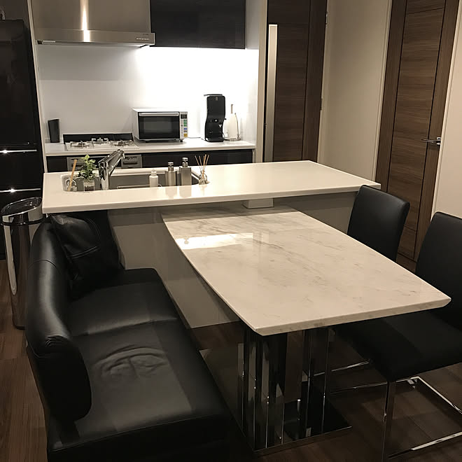 一人暮らし マンション ダウンライト モダン モノトーン などのインテリア実例 21 07 04 23 33 59 Roomclip ルームクリップ