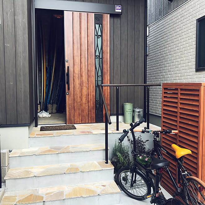 玄関 入り口 駐車場 引き戸 玄関扉 Diy などのインテリア実例 18 01 21 13 13 12 Roomclip ルームクリップ