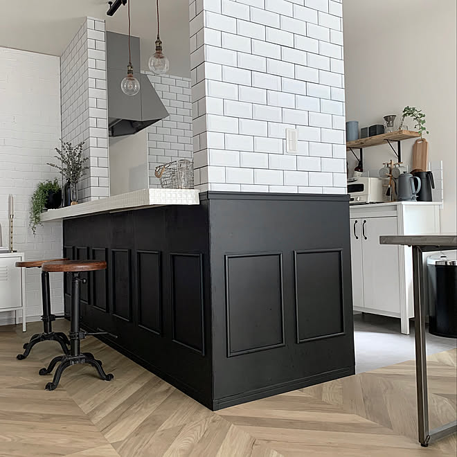 カフェ風インテリア カウンターdiy セルフリフォーム サブウェイタイル風壁紙 キッチンカウンター などのインテリア実例 09 15 21 01 43 Roomclip ルームクリップ