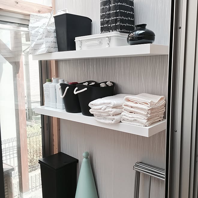 バス トイレ 壁紙 ランドリールーム Ikeaの棚 Ikea などのインテリア実例 16 08 18 13 35 52 Roomclip ルームクリップ