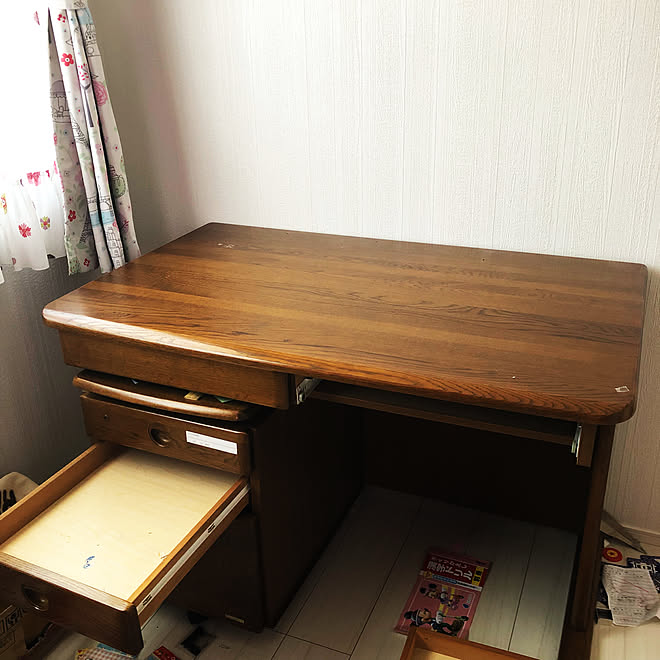 机 勉強机リメイク リメイク 子供部屋 勉強机 などのインテリア実例 18 04 28 19 38 18 Roomclip ルームクリップ 机 勉強机リメイク リメイク 子供部屋 勉強机 などのインテリア実例 18 04 28 19 38 18 Roomclip ルームクリップ