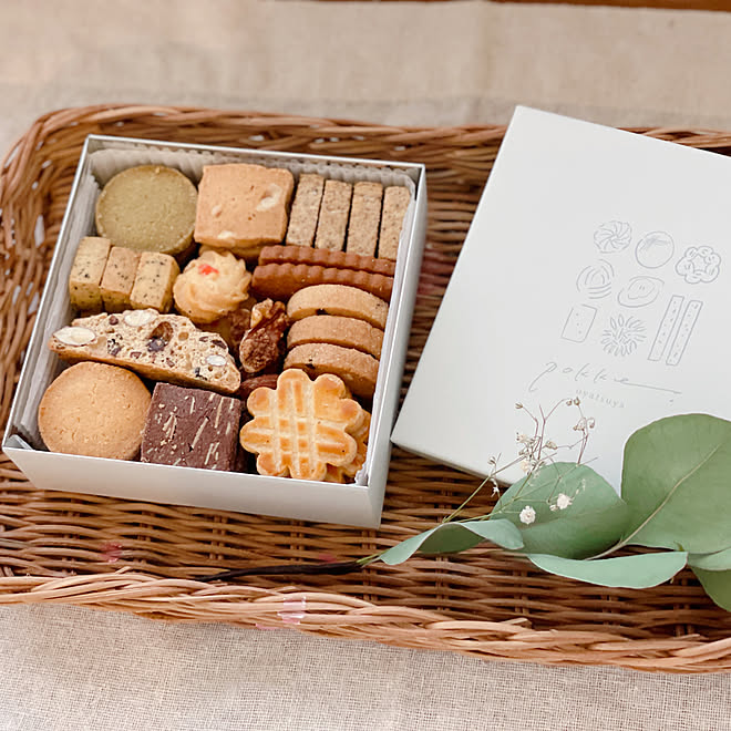 スリーコインズ ラタントレイ 焼菓子 クッキー クッキー缶 などのインテリア実例 22 03 12 13 29 10 Roomclip ルームクリップ