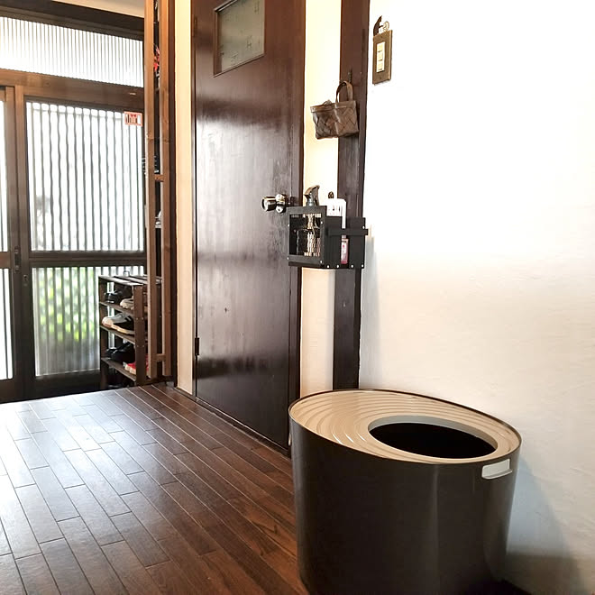 玄関/入り口/すのこリメイク/再利用できるものは使う/百均大好き♡/中古物件リノベーション...などのインテリア実例 - 2019-11-24 14:42:08