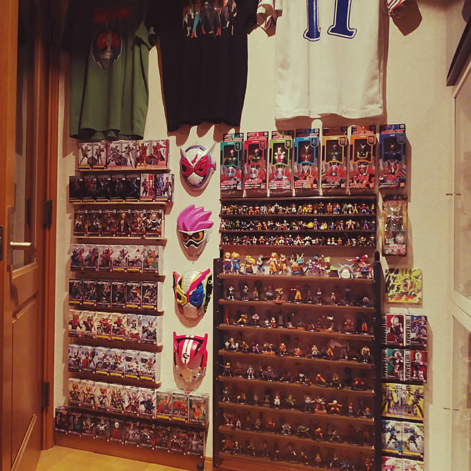 壁 天井 仮面ライダー オタク部屋 サッカー ウルトラマン などのインテリア実例 07 21 00 38 13 Roomclip ルームクリップ 壁 天井 仮面ライダー オタク部屋 サッカー ウルトラマン などのインテリア実例 07 21 00 38 13 Roomclip ルームクリップ