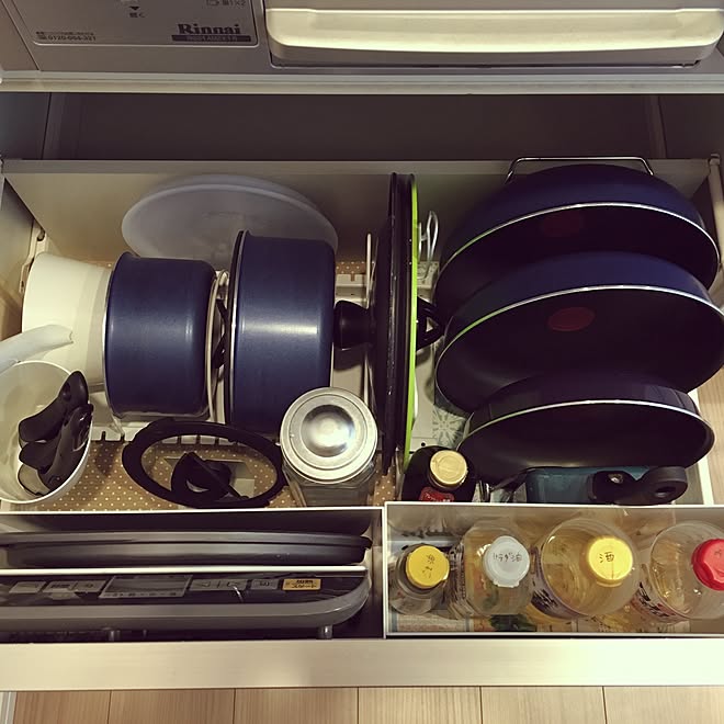 キッチン/コンロ下収納/マンション/無印良品/シンプルが好き...などのインテリア実例 - 2016-10-27 10:30:39