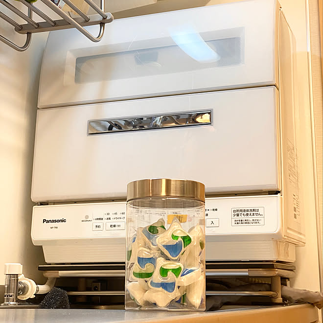 洗剤収納 シンプルボトル 食洗機を清潔に 洗い直しゼロへ ジョイ ジェルタブ などのインテリア実例 07 02 01 22 18 Roomclip ルームクリップ