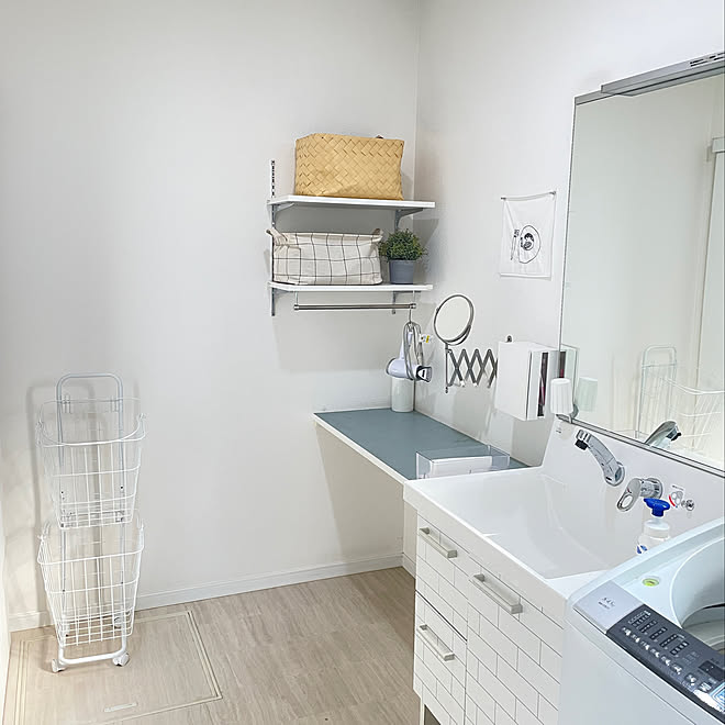 はがせる壁紙 Ikea 歯ブラシ収納 洗面所 ミニマル などのインテリア実例 22 08 27 07 59 54 Roomclip ルームクリップ