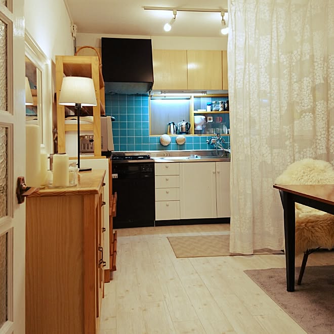 キッチン 狭いダイニングキッチン 照明器具 Diy 壁紙 などのインテリア実例 16 03 18 16 42 54 Roomclip ルームクリップ