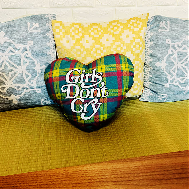 Isetan Girlsdontcry Verdy クッション クッションカバー などのインテリア実例 21 02 11 36 59 Roomclip ルームクリップ