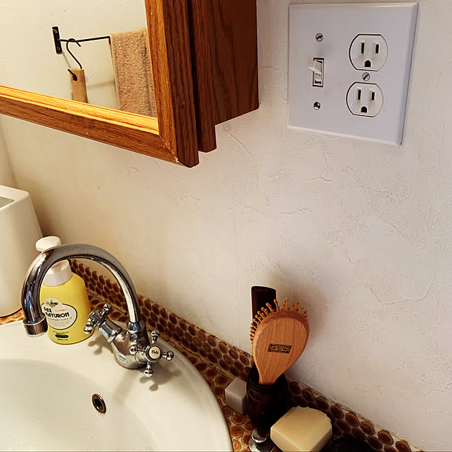スイッチ/グローエ水栓/洗面台DIY/建売住宅/シンプルにすっきりと暮らす...などのインテリア実例 - 2019-09-22 14:49:40