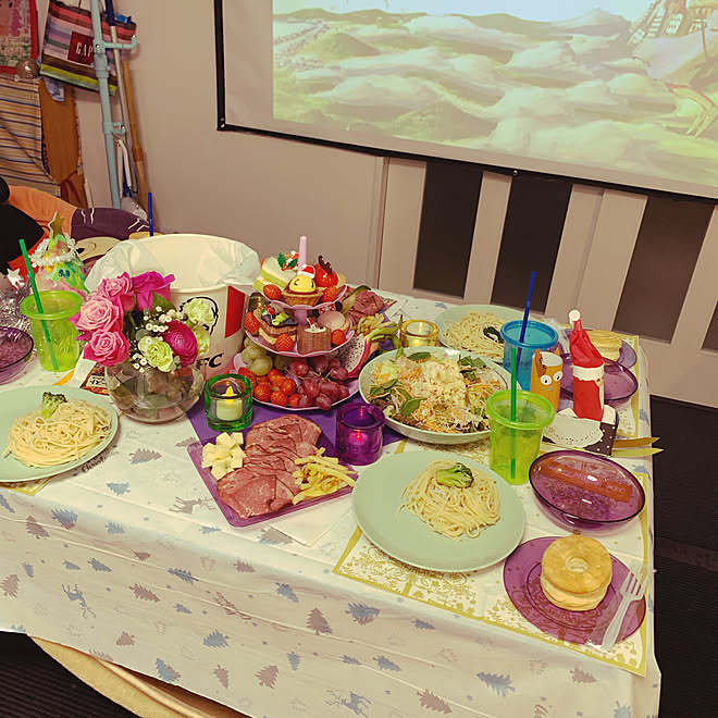 ポップインアラジン ドラゴンフルーツ 薔薇 サンタ ローストビーフ などのインテリア実例 19 12 22 05 52 38 Roomclip ルームクリップ