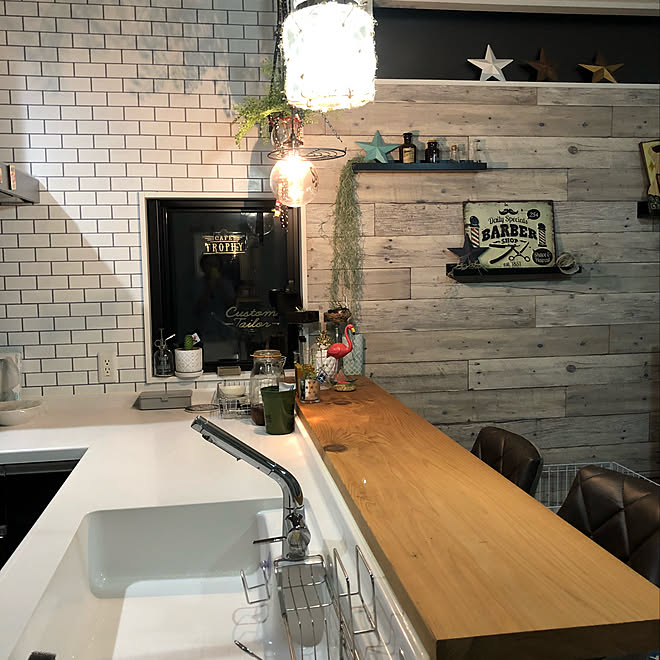 キッチン バーカウンターのある家 カウンターテーブル ばbar L型 キッチン などのインテリア実例 18 08 09 21 32 37 Roomclip ルームクリップ