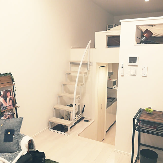 部屋全体 1k 賃貸でも楽しく ロフト 一人暮らしのインテリア実例 19 02 24 21 51 31 Roomclip ルームクリップ